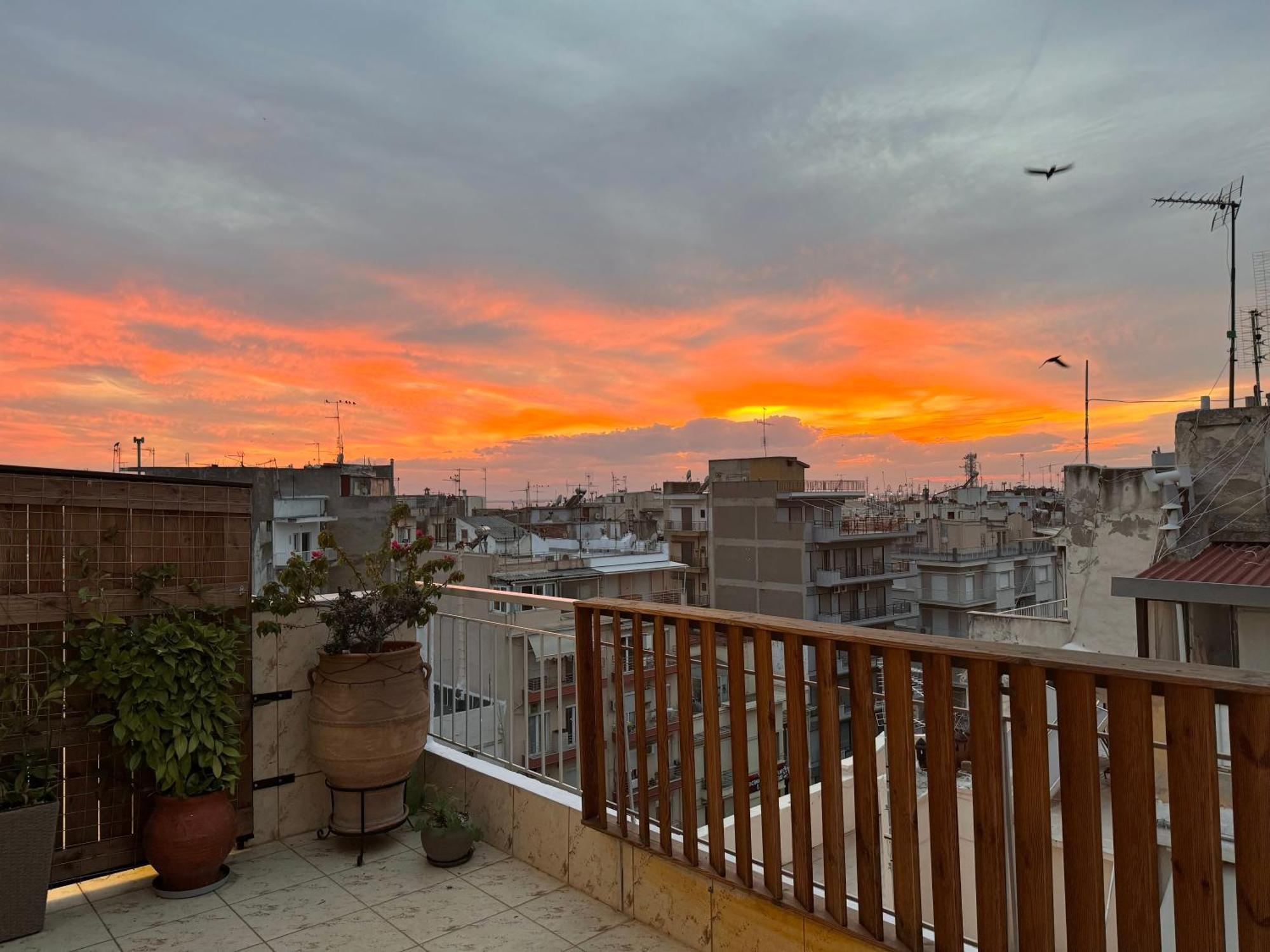 شقة Horizon /Downtown Penthouse W/ Massive Terrace سالونيك المظهر الخارجي الصورة